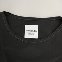 and wander 574-3183049 CORDURA typewriter pullover (W) 定価22000円 カラビナ付き 長袖シャツ ブラック レディース アンドワンダー【中古】5-0904M△