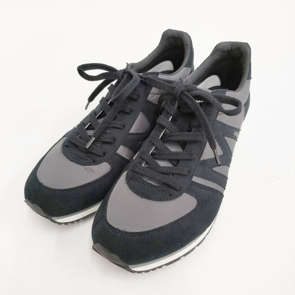 MARGARET HOWELL/Mizuno 未使用 RUNNING SHOES MR1 26cm 定価28600円 スニーカー ブラック グレー マーガレットハウエル/ミズノ【中古】5-0731G♪