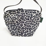 Herve Chapelier ナイロン舟型ショルダーバッグSパンサーブラン 定32780円 2885F ブラック ベージュ レディース エルベシャプリエ【中古】5-0815G♪