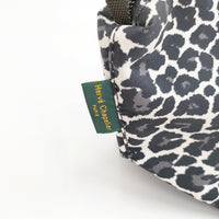 Herve Chapelier ナイロン舟型ショルダーバッグSパンサーブラン 定32780円 2885F ブラック ベージュ レディース エルベシャプリエ【中古】5-0815G♪