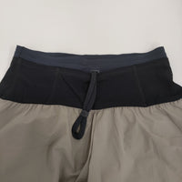THE NORTH FACE 未使用 エンデュリストレイルショーツ S ショートパンツ グレージュ ブラック レディース ザノースフェイス【中古】5-0819S♪