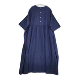 NATURAL LAUNDRY 新品 インディゴシャンブレースモックギャザーワンピース 定価19800円 25SS ネイビー ナチュラルランドリー【中古】5-0902S♪