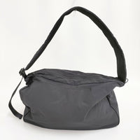 TO&FRO トゥーアンドフロー ビッグストラップ ショルダーバッグ パッカブル 定価28600円 ショルダーバッグ ブラック レディース【中古】5-0908G♪
