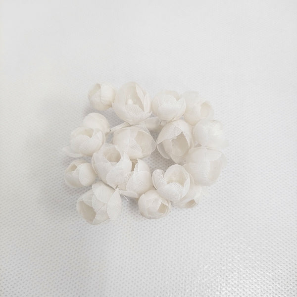 中川政七商店 しけ絹のコサージュ 花飾り 定価4400円 ブローチ ホワイト レディース 中川政七商店【中古】5-0916G♪