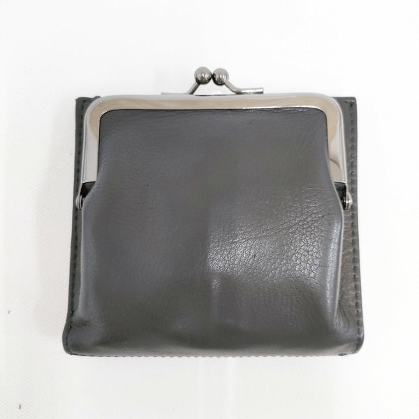 discord Yohji Yamamoto ディスコード ヨウジヤマモト クラスプ ウォレット がま口二つ折り財布 牛革 定価41800円 DA-A88-796 二つ折り財布 ブラック メンズ【中古】5-1021G◎