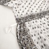 ANTIPAST PRINTED DRESS 定価53900円 POP49 サイズ1 ワンピース 23SS ホワイト グレー レディース アンティパスト【中古】5-0926S♪