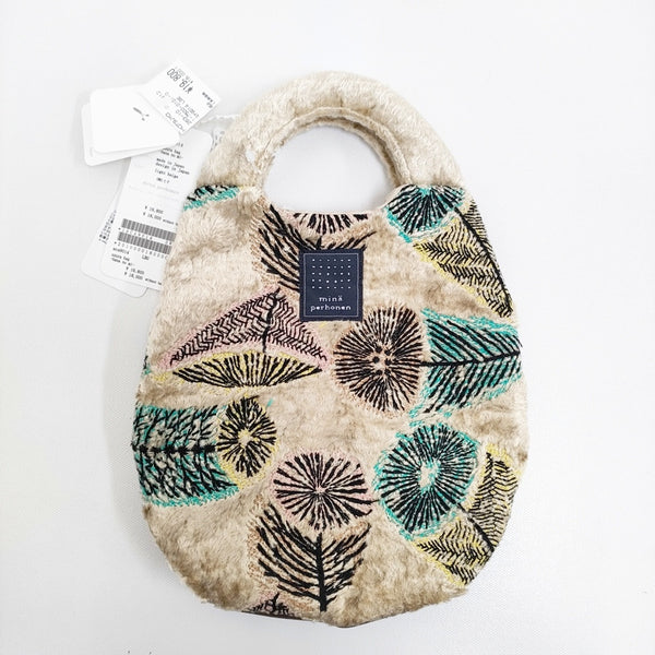 mina perhonen 未使用品 uzura bag hana no mi 定価19800円 aca9014 トートバッグ 24AW ベージュ レディース ミナペルホネン【中古】5-1011T♪
