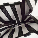 marimekko Knitted Mini Tote Merirosvo ストライプ ニットミニトート トートバッグ ホワイト ブラック レディース マリメッコ【中古】5-1014G♪