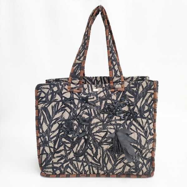 DOIGT ドワ ヴィンテージビーズ使用 キルティング トートバッグ グレー ブラック レディース【中古】5-1120G◎