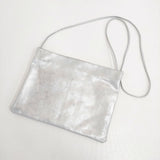 as couture アズ・クチュール ICE SILVER サコッシュ レザー クラック加工 ショルダーバッグ シルバー レディース【中古】6-0318G∞