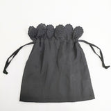 R&D.M.Co- 新品 リネンフラワースカラップドローストリングバッグ 巾着 定価14300円 巾着バッグ ブラック レディース オールドマンズテーラー【中古】5-1128G◎