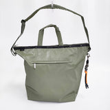 LeSportsac/AMERI DX EASY CARRY TTE W/CHRM 定価20900円 ナイロン トートバッグ カーキ レディース レスポートサック/アメリ【中古】5-1121G♪