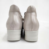 bf （神戸ビューフォート） BeauFort アイレット軽量厚底レースアップスニーカー 定価15950円 23.5cm メタリックベージュ レディース【中古】5-1121G♪