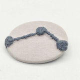 mina perhonen サンキューベリーバッジ senko hanabi ブローチ アイボリー系 レディース ミナペルホネン【中古】6-0212G∞