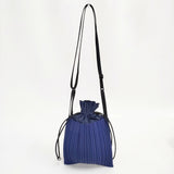 PLEATS PLEASE ISSEY MIYAKE プリーツ ショルダーポーチ ショルダーバッグ ブルー ネイビー レディース プリーツプリーズ【中古】5-1217G◎