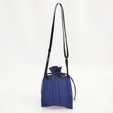 PLEATS PLEASE ISSEY MIYAKE プリーツ ショルダーポーチ ショルダーバッグ ブルー ネイビー レディース プリーツプリーズ【中古】5-1217G◎