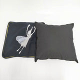 mina perhonen wonder girl クッションカバー インナークッション付き インテリアその他 ネイビー レディース ミナペルホネン【中古】6-0127G◎