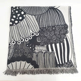 marimekko 新品 Siirtolapuutarha 130×180 マルチカバー 定価30800円 ブランケット ブラック ホワイト レディース マリメッコ【中古】6-0114G◎