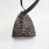 Herve Chapelier 2885F ナイロン舟型ショルダーバッグS パンサー レオパード ケアカード付き 定価32780円 ブラウン ブラック レディース エルベ・シャプリエ【中古】6-0118G♪