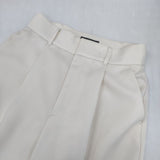uncrave 新品 センタープレス テーパード スラックス 定価17930円 パンツ オフホワイト レディース アンクレイヴ【中古】6-0509G∞