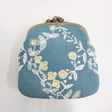 mina perhonen flower crown cuddle purse カドルパース acs7352 定価39600円 がま口 財布 24SS ブルー レディース ミナペルホネン【中古】6-0307G♪