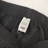 me ISSEY MIYAKE プリーツ ワイドパンツ M102KF610 パンツ ブラック レディース ミー イッセイミヤケ【中古】6-0617G∞