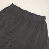 me ISSEY MIYAKE プリーツ ワイドパンツ M102KF610 パンツ ブラック レディース ミー イッセイミヤケ【中古】6-0617G∞
