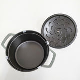 mina perhonen 未使用品 cocotte ocean ココットオーシャン ラウンド 2.2L 20cm 鍋 食器 ライトグリーン ユーカリ レディース ミナペルホネン【中古】6-0603G♪