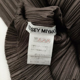 ISSEY MIYAKE ハイネック プリーツ サイズM IM84-JJ904 ノースリーブ カットソー ブラウン レディース イッセイミヤケ【中古】6-0626S♪