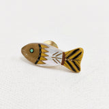 Classic Ko クラシックコー 漆工芸大下香仙工房 Fish pin フィッシュピン 魚 蒔絵 ピンバッジ ブローチ イエロー ホワイト レディース【中古】6-0626G♪