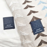 mina perhonen bird bird 刺繍 たまご型クッション エッグクッション egg インテリアその他 ベージュ 多色 レディース ミナペルホネン【中古】6-0715G◎