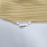 PLEATS PLEASE ISSEY MIYAKE プリーツ加工 半袖ブラウス プルオーバー サイズ3 ポリエステル 半袖Ｔシャツ カットソー イエロー レディース プリーツプリーズ【中古】6-0721S△