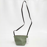 Herve Chapelier 新品 1927N ナイロン舟型ショルダーバッグXS 定価23980円 ショルダーバッグ アマンド×グレーズ グリーンカーキ レディース エルベ・シャプリエ【中古】6-0724G♪