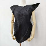 PLEATS PLEASE ISSEY MIYAKE PP41JK482 変形 アシンメトリー プリーツ ノースリーブ カットソー ブラック レディース プリーツプリーズ【中古】6-0731S♪