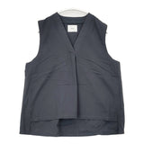 trois Vネックバックタックベスト 定価11880円 Vネック コットン 日本製 ベスト ブラック レディース トロワ【中古】6-0807S△