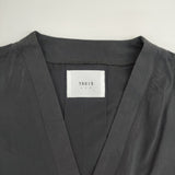 trois Vネックバックタックベスト 定価11880円 Vネック コットン 日本製 ベスト ブラック レディース トロワ【中古】6-0807S△