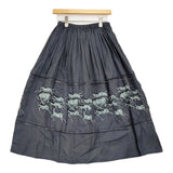 mina perhonen 未使用品 papurikko ads5409 刺繍 サイズ40 リネンギャザー ロングスカート 25SS チャコールグレー レディース ミナペルホネン【中古】6-0814G♪