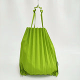 me ISSEY MIYAKE TRUNK PLEATS BAG 12 MI53AG032 プリーツ トートバッグ ライトグリーン レディース ミー イッセイミヤケ【中古】6-0825G♪