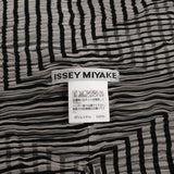 ISSEY MIYAKE プリーツ レイヤードカーディガン 羽織り ジャケット サイズ2 IM23FD615 カーディガン ブラック グレー レディース イッセイミヤケ【中古】6-0908M♪