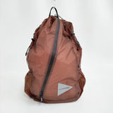 and wander sil daypack シルデイパック コーデュラナイロン 18L プルーフ パッカブル 定価19800円 リュック・デイパック ブラウン ユニセックス アンドワンダー【中古】6-1009G♪