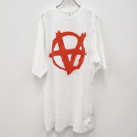 VETEMENTS ANARCHY GOTHIC LOGO T-SHIRT アナーキー UE51TR640W 定価53900円 サイズS 半袖Ｔシャツ カットソー ホワイト オレンジ メンズ ヴェトモン【中古】3-0709S◎