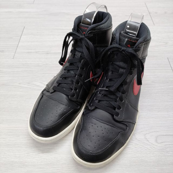 NIKE Air Jordan 1 Retro High Rare Air Bred 332550-012 28cm スニーカー ブラック レッド メンズ ナイキ【中古】4-1004G◎