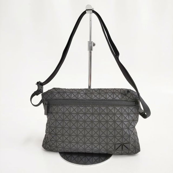 BAO BAO ISSEY MIYAKE SASH CROSSBODY BAG サッシュクロスボディ サコッシュ ポーチ BB94-AG171 ショルダーバッグ ブラック メンズ バオバオイッセイミヤケ【中古】5-0710G∞