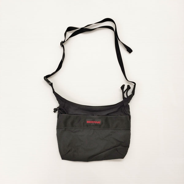BRIEFING ショルダーバッグ サコッシュ ショルダーバッグ ブラック メンズ ブリーフィング【中古】5-0407G◎