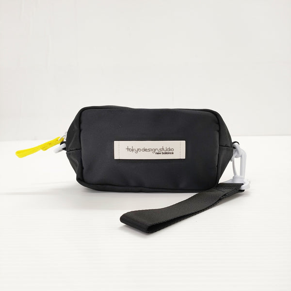 NEW BALANCE TOKYO DESIGN STUDIO New Balance Nylon Pouch LAB45661 ペンケース ブラック メンズ ニューバランス【中古】5-0407G◎