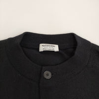 MAATEE & SONS 3子撚 WOOSTED C/N CARDIGAN 定価47300円 MT3303-0102 カーディガン 23AW ブラック メンズ マーティーアンドサンズ【中古】5-0920T♪