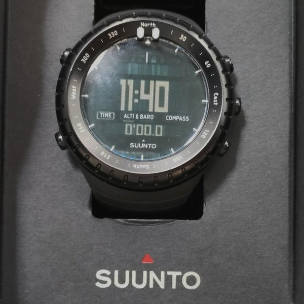 SUUNTO Suunto Core ALL BLACK 定価44000円 SS014279010 腕時計 ブラック メンズ スント【中古】5-0510G∞