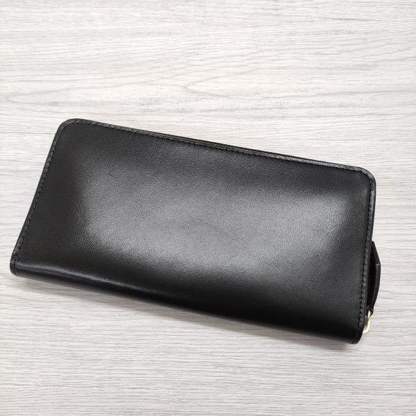 爆買い人気未使用 Vivienne Westwood 長財布 黒 オーブ フラップ 財布